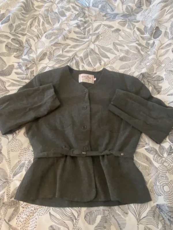 New Vintage Love -Waisted suit jacket