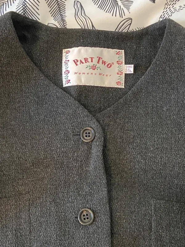 New Vintage Love -Waisted suit jacket