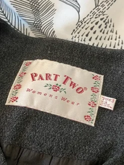 New Vintage Love -Waisted suit jacket