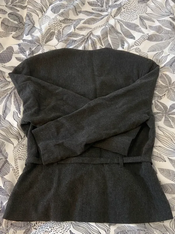 New Vintage Love -Waisted suit jacket