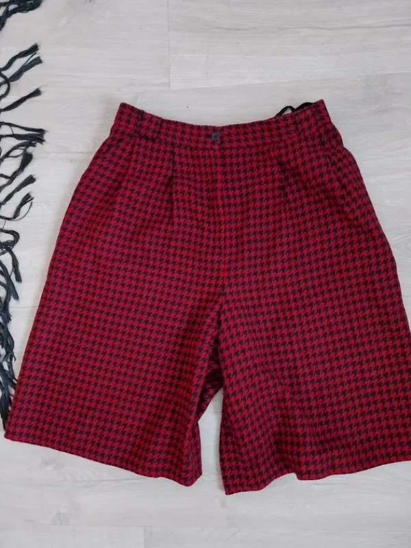 Sale Vintage shorts