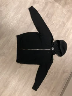 Clearance Weekday zip up musta.