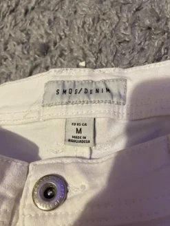 New SMOG White alt baggy jorts
