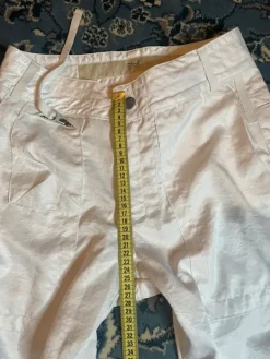 Best SandI white capris high waist