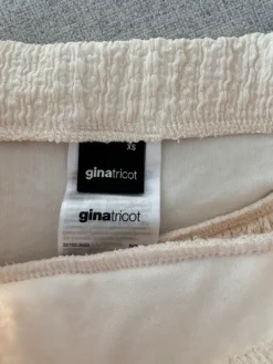 Discount Gina Tricot White mini skirt