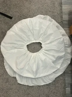 Sale White pettycoat