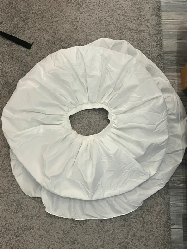 Sale White pettycoat