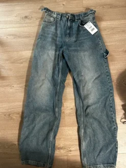 Clearance Wide Balloon Jeans
