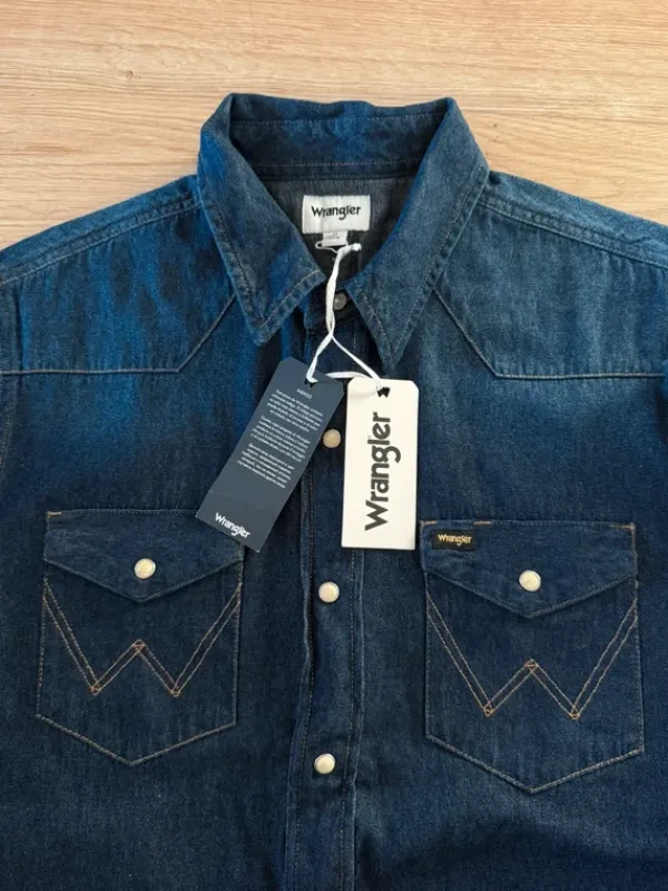 Hot Wrangler denim shirt