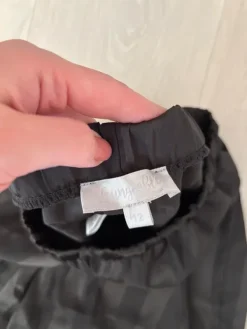 Yöasu-setti eli paita ja housut