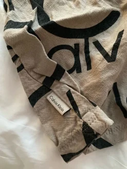 Discount Calvin Klein Yöhousut