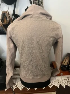 Best y2k BCBG zip up