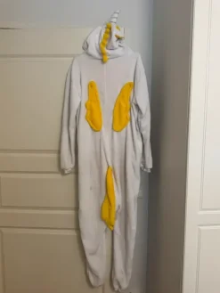 Clearance Yksisarvispuku