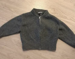 Best Zara avattava villapaita