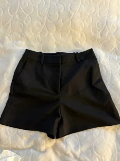 Clearance Zara shortsit